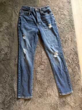 Ripped Jeans